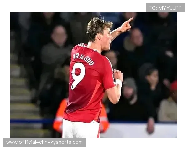 曼联重新寻前锋，曼联前锋转会